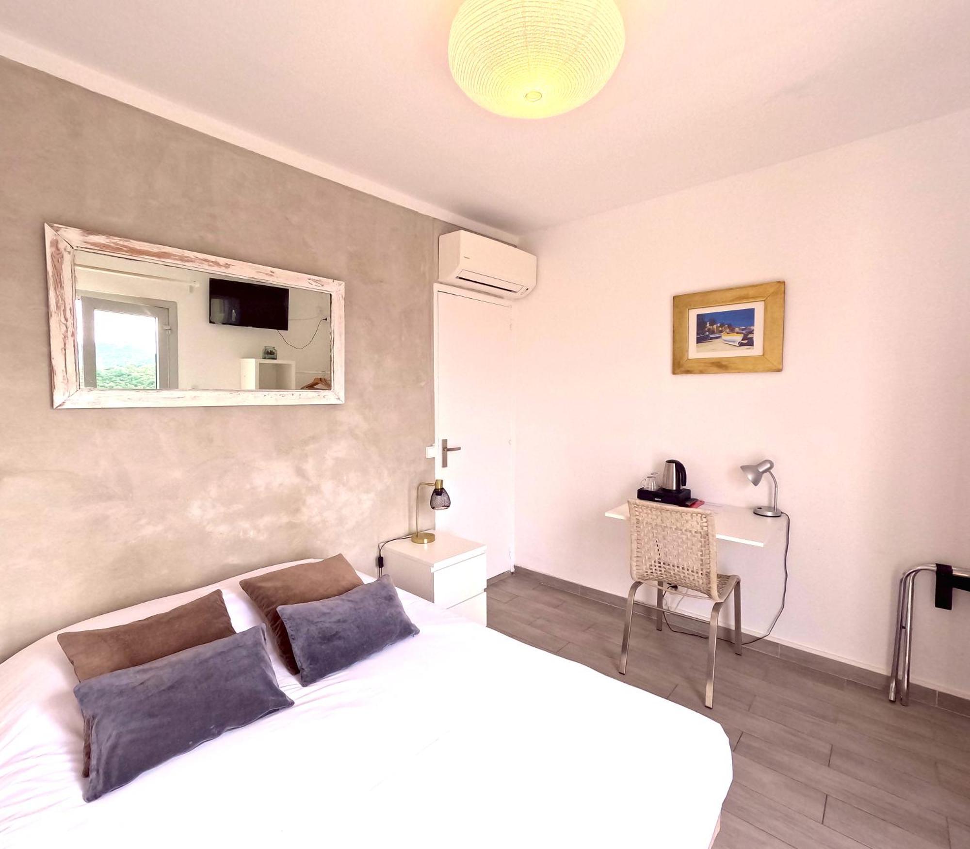 Azur Hotel Le Lavandou Ngoại thất bức ảnh