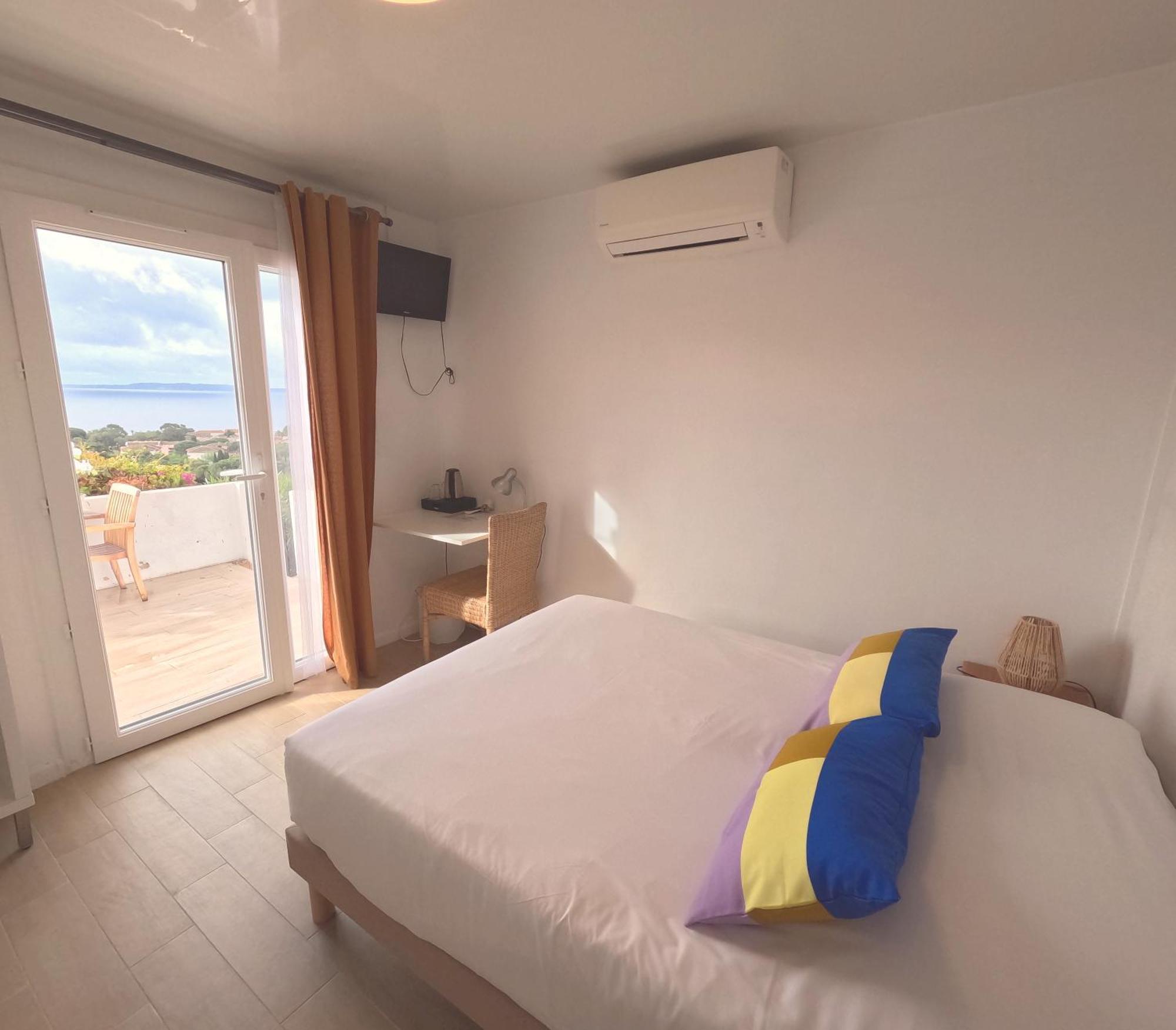 Azur Hotel Le Lavandou Ngoại thất bức ảnh